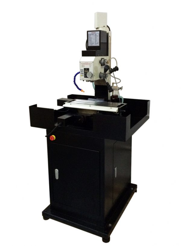 ﻿Фрезерный станок с ЧПУ VISPROM FPV-20 CNC