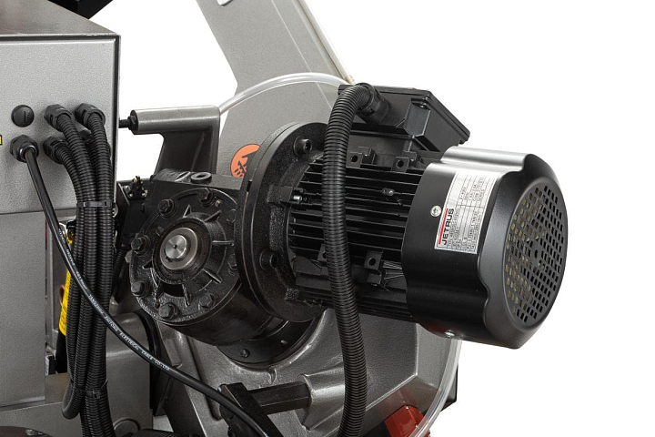 JET MBS-910LC Ленточнопильный станок по металлу 400В