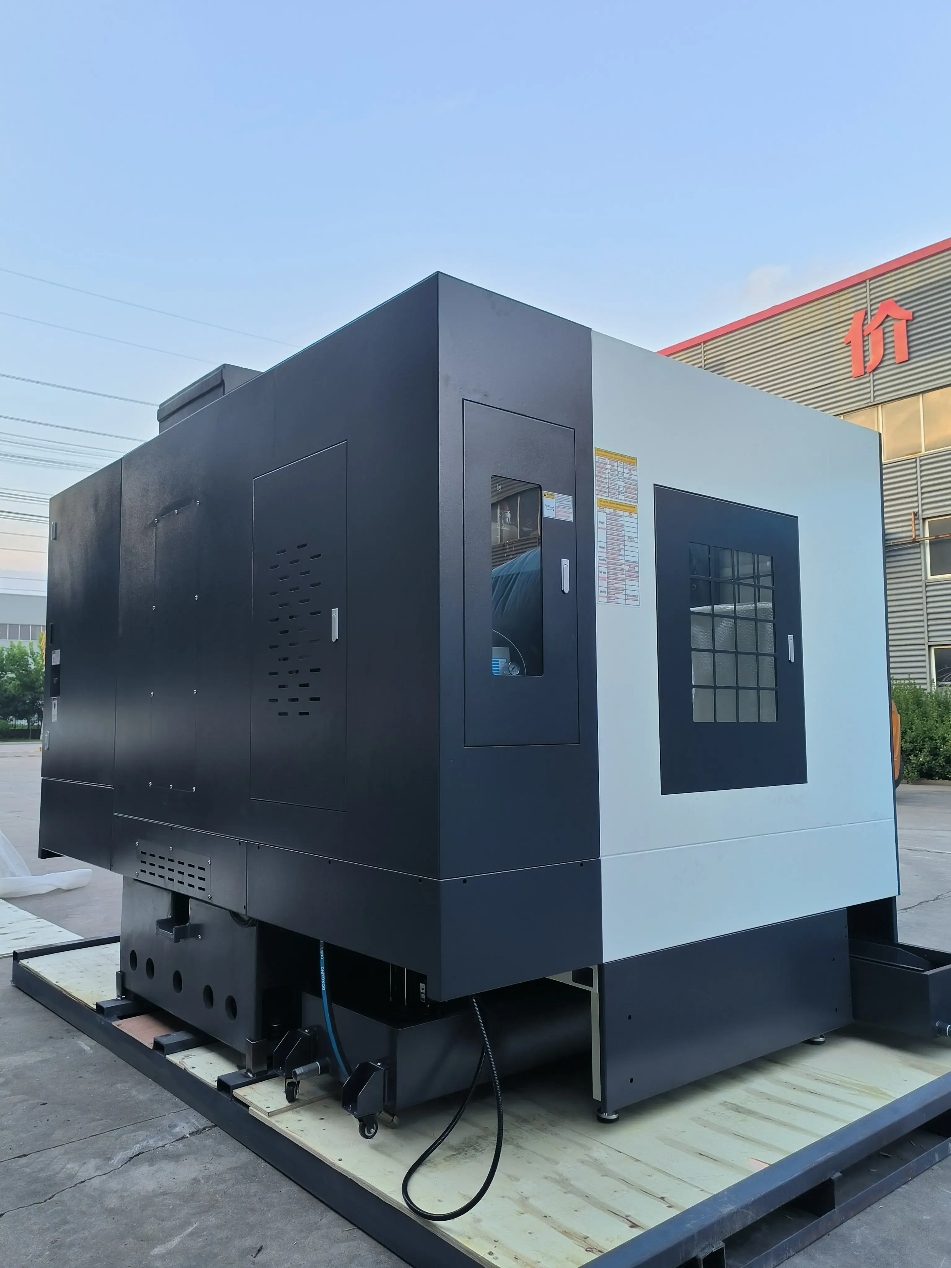 Фрезерный обрабатывающий центр с ЧПУ VMC1160 (ЧПУ GSK 25I)