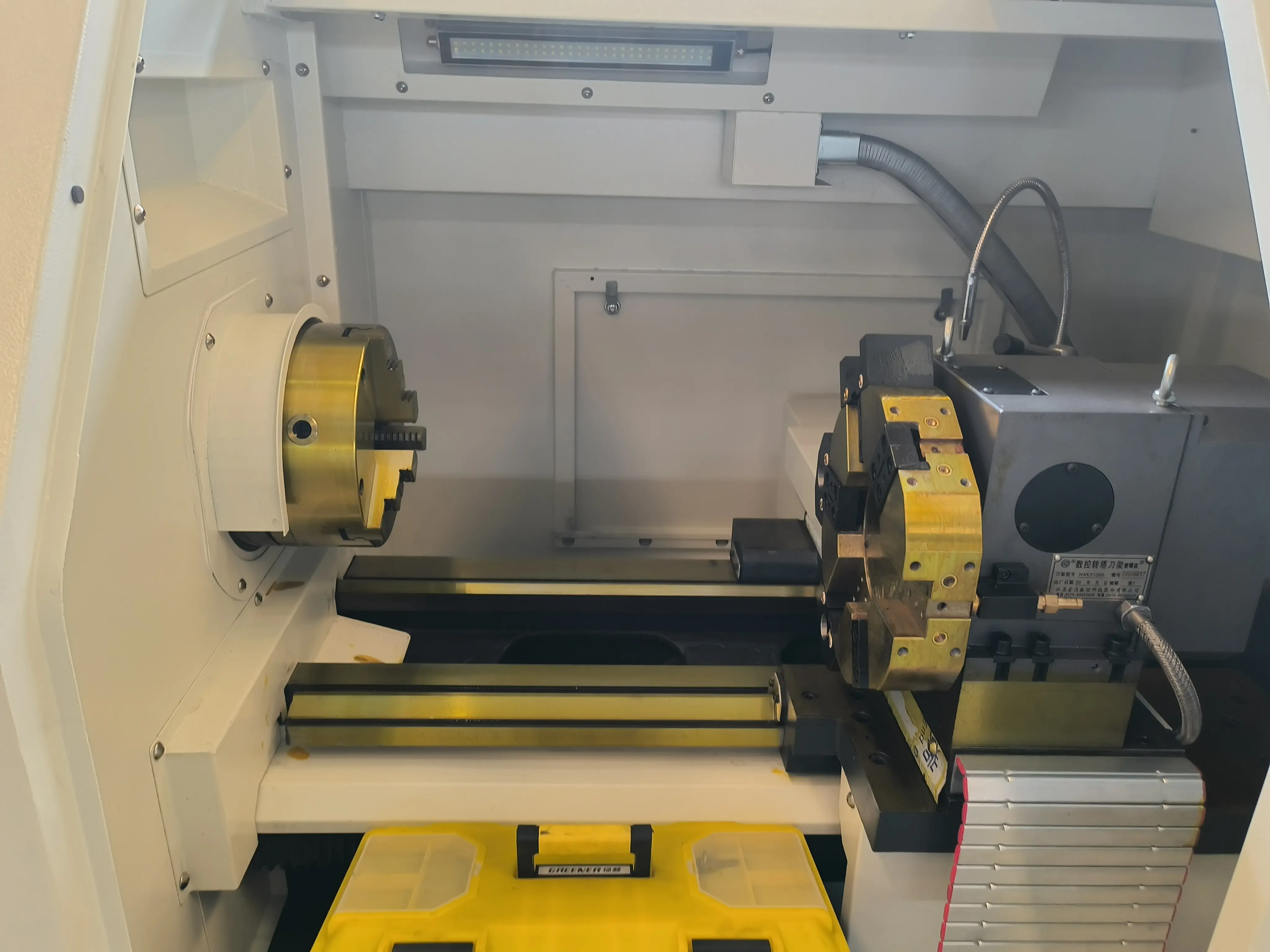 Токарный станок с ЧПУ REALREZ CK 6150х750 SAM6