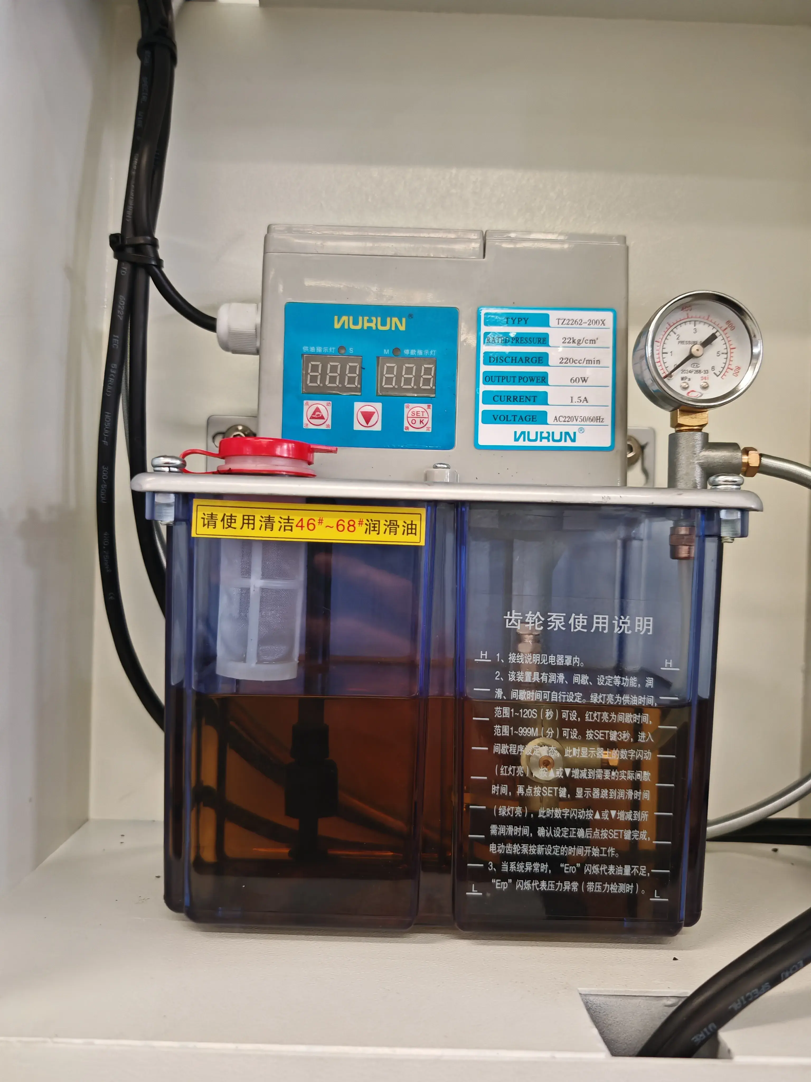 Токарный станок с ЧПУ Realrez CK 61100х1500 (GSK980TDC)