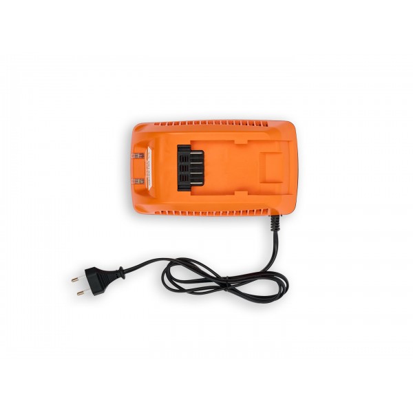 Зарядное устройство VILLARTEC AC 402