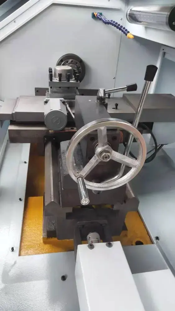 Токарный станок с ЧПУ REALREZ CK 6130