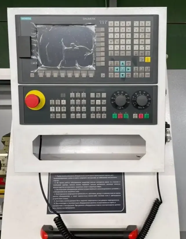 Токарный станок с ЧПУ REALREZ CK 6150х1000 SAH8