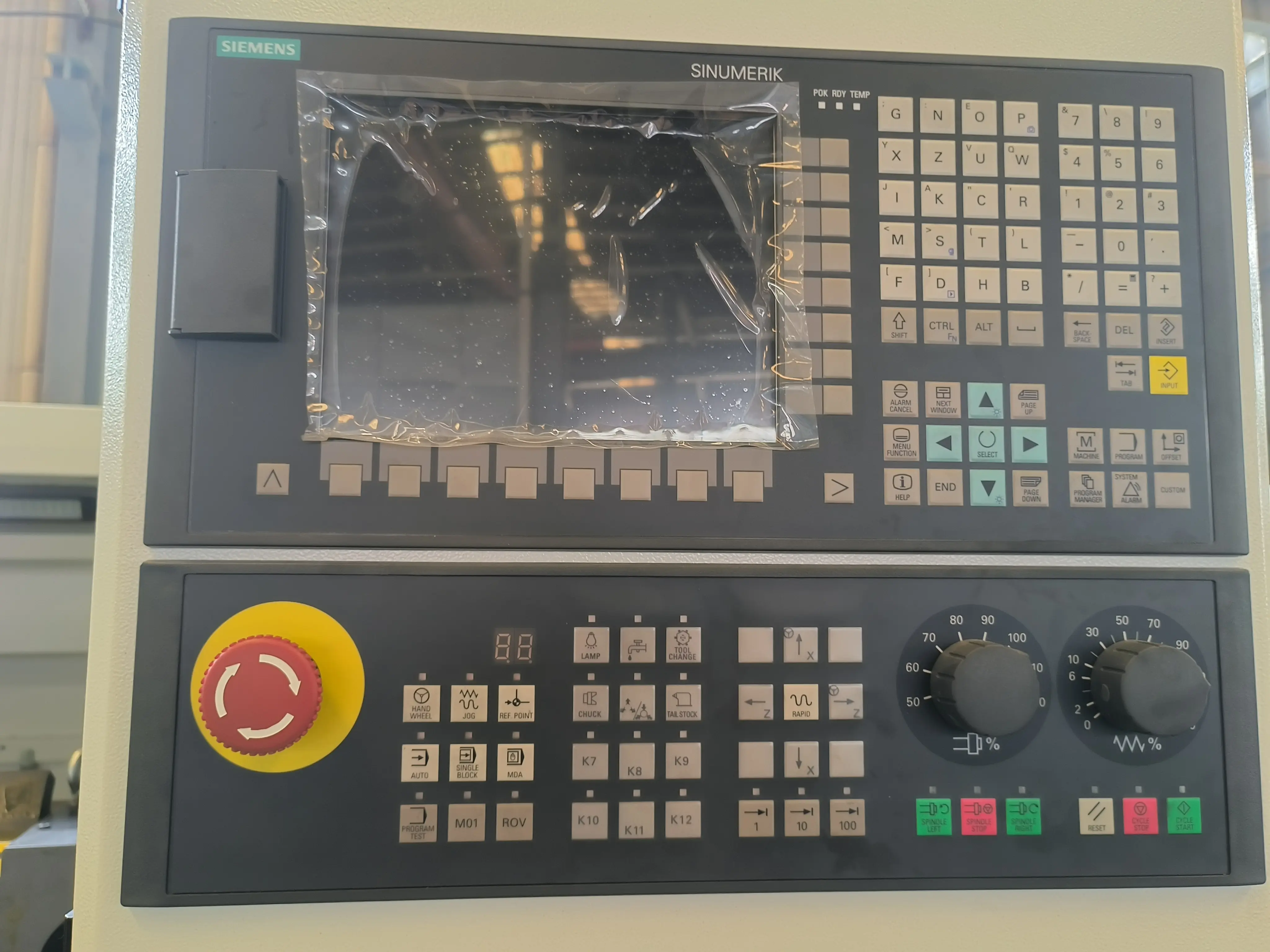 Токарный станок с ЧПУ REALREZ CK 6150х750 SAM6