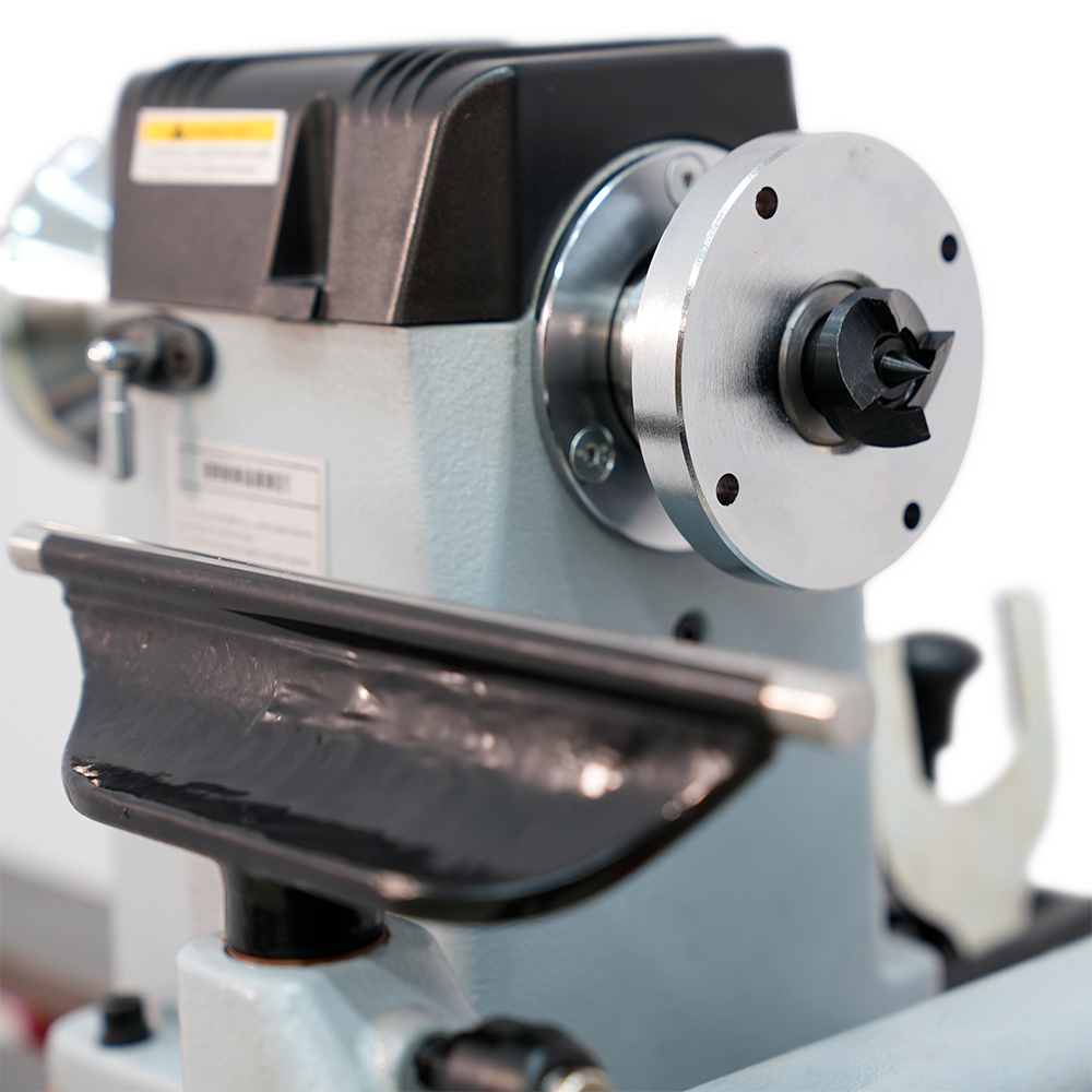 JIB WL305B Токарный станок