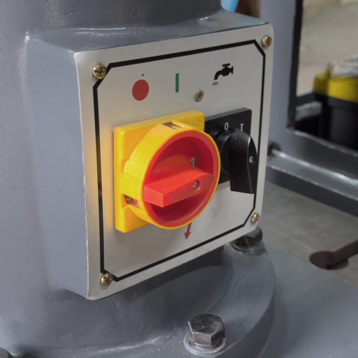 RV-32V радиально-сверлильный станок