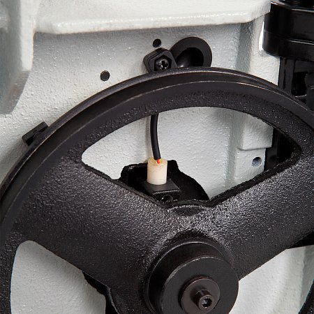 Станок ленточнопильный BELMASH MBS-450VS