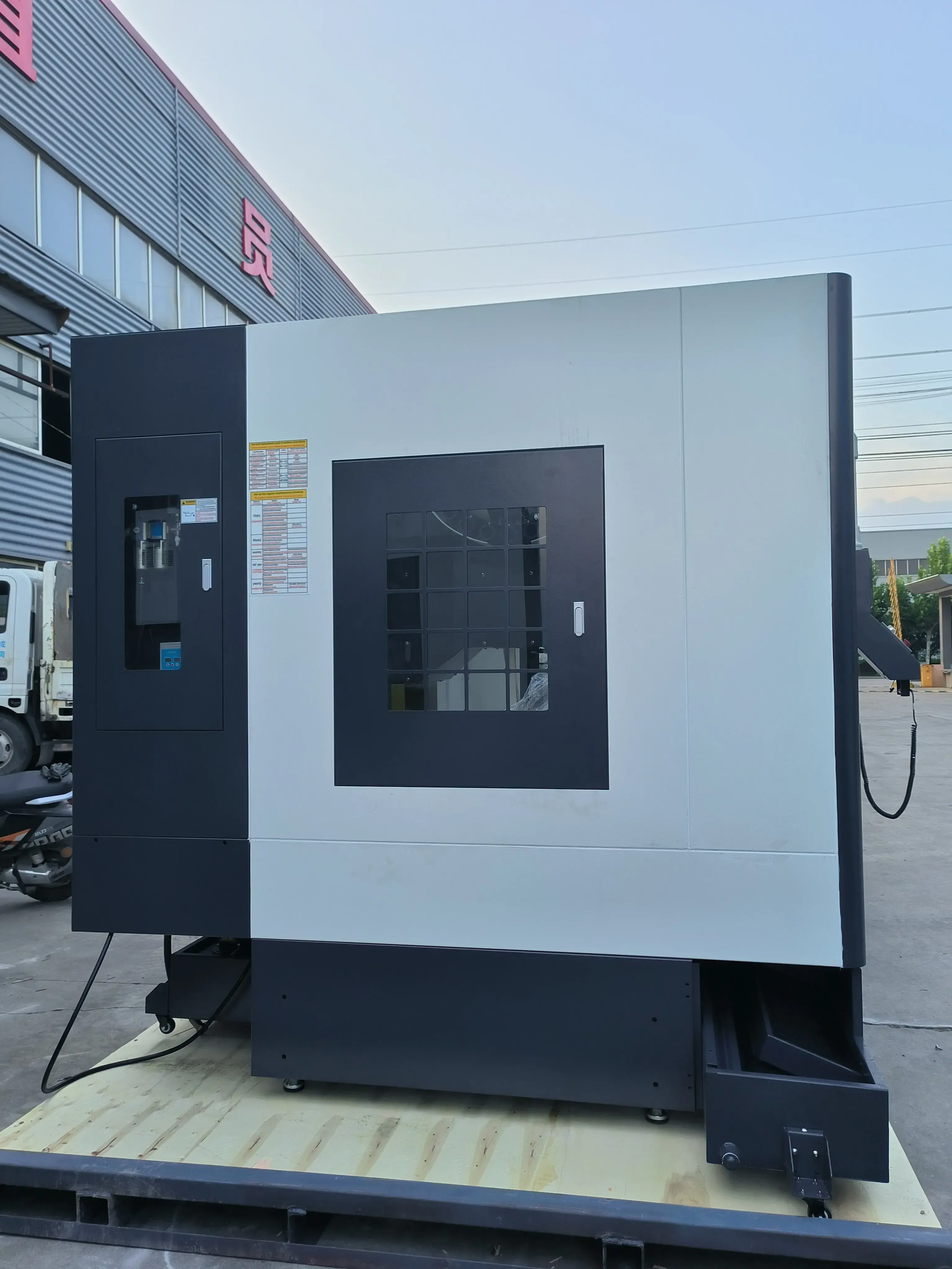 Фрезерный обрабатывающий центр с ЧПУ VMC1160 (ЧПУ GSK 25I)