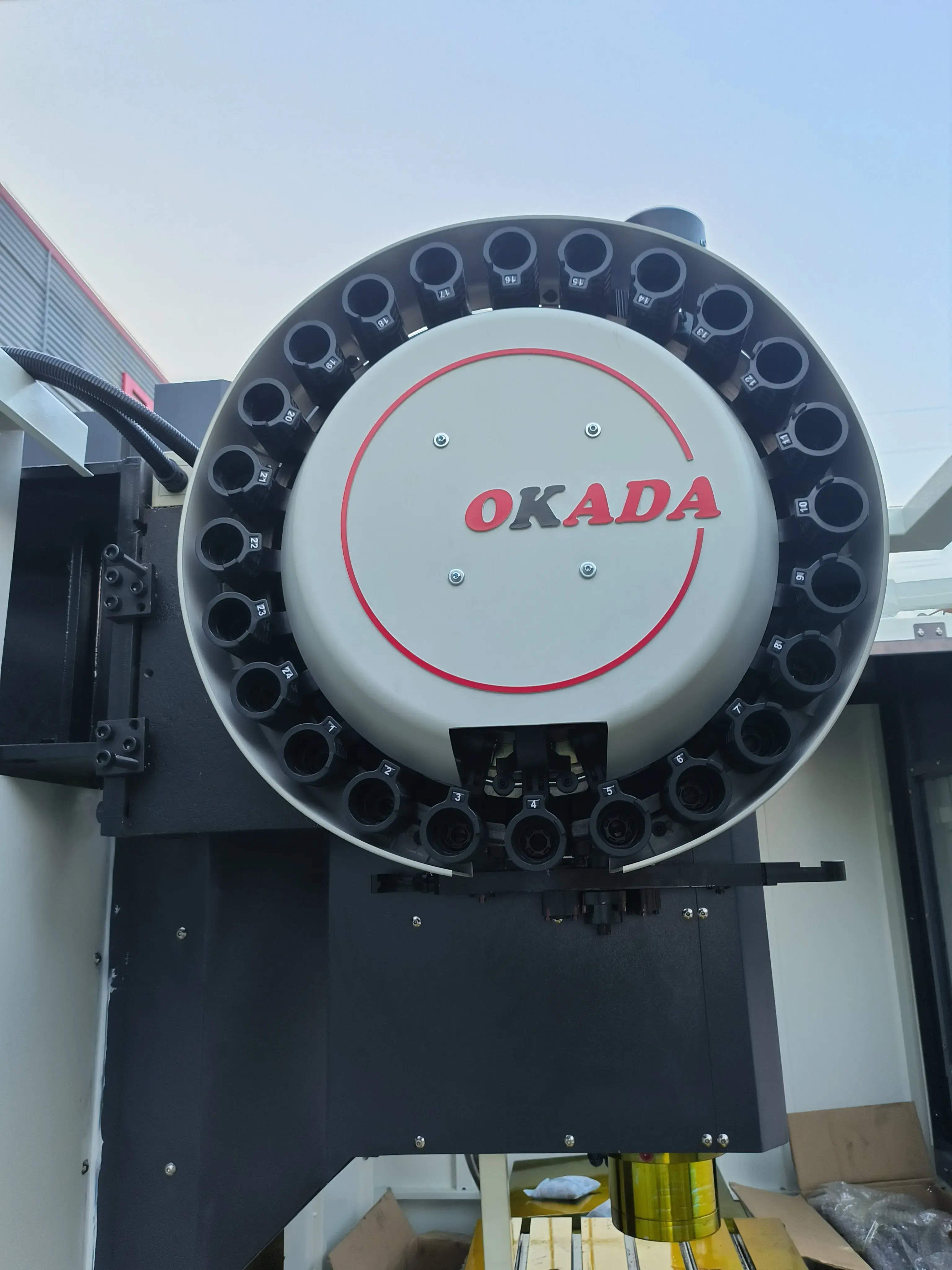 Фрезерный обрабатывающий центр с ЧПУ VMC1160 (ЧПУ GSK 25I)