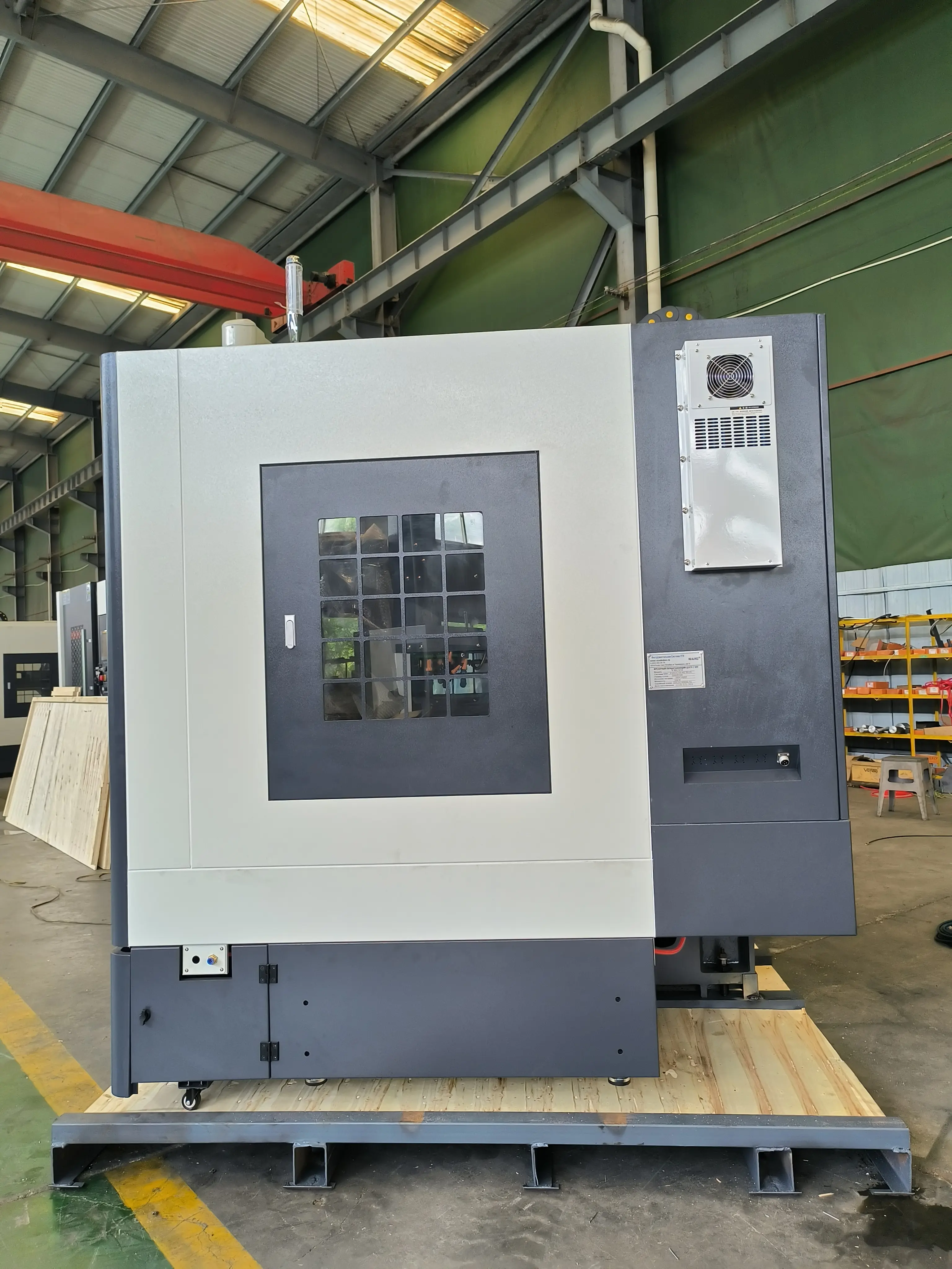 Фрезерный обрабатывающий центр с ЧПУ VMC850 (Fanuc Oi-MF plus)