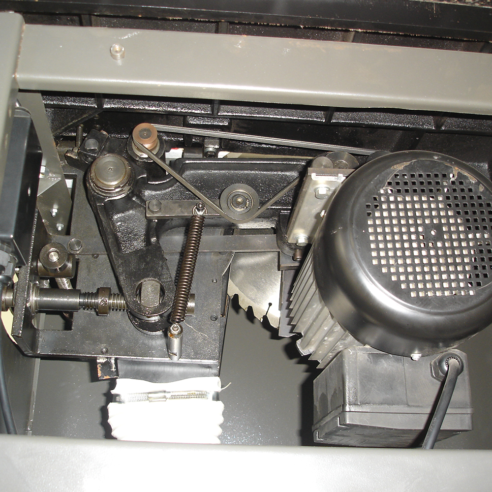 JIB MJ12II - 1600 Круглопильный станок