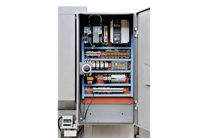 Токарный станок с ЧПУ JET JCK-1640S CNC (Siemens, ручн. патрон, 6-ти поз. рев. голова)