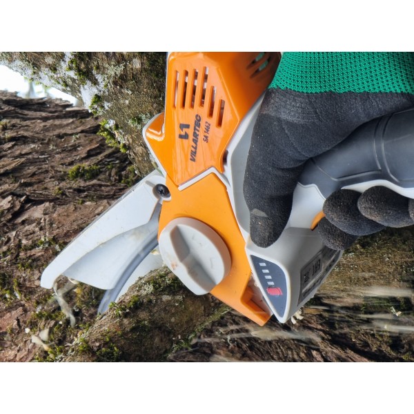 Мини-пила (сучкорез) аккумуляторная VILLARTEC SA 1462 (без комплекта)